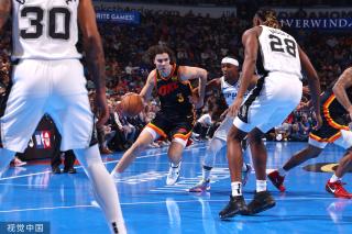 这支队伍还 这支队伍还