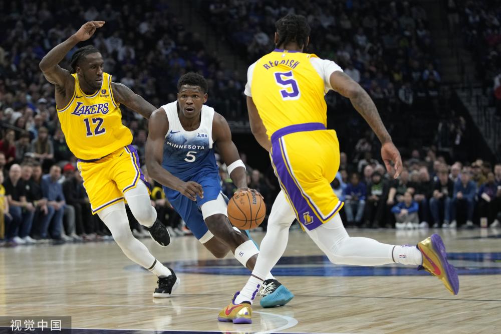 行业背景与 行业背景与