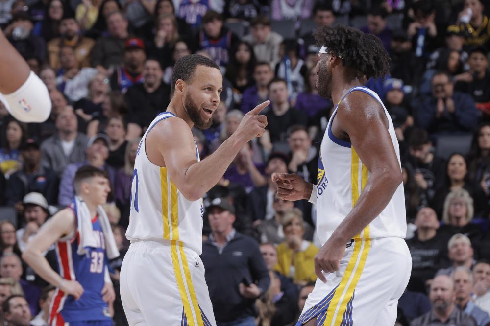 鸣般的掌声 鸣般的掌声